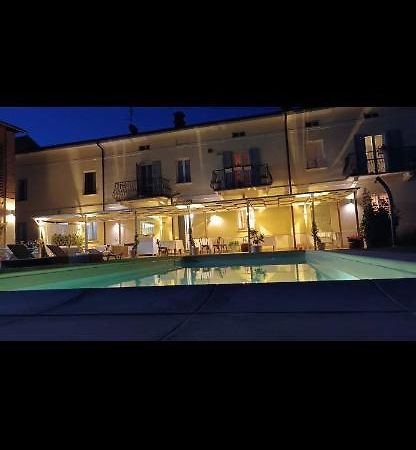 Il Ristoro Bed & Breakfast Lu (Piedmont) Luaran gambar
